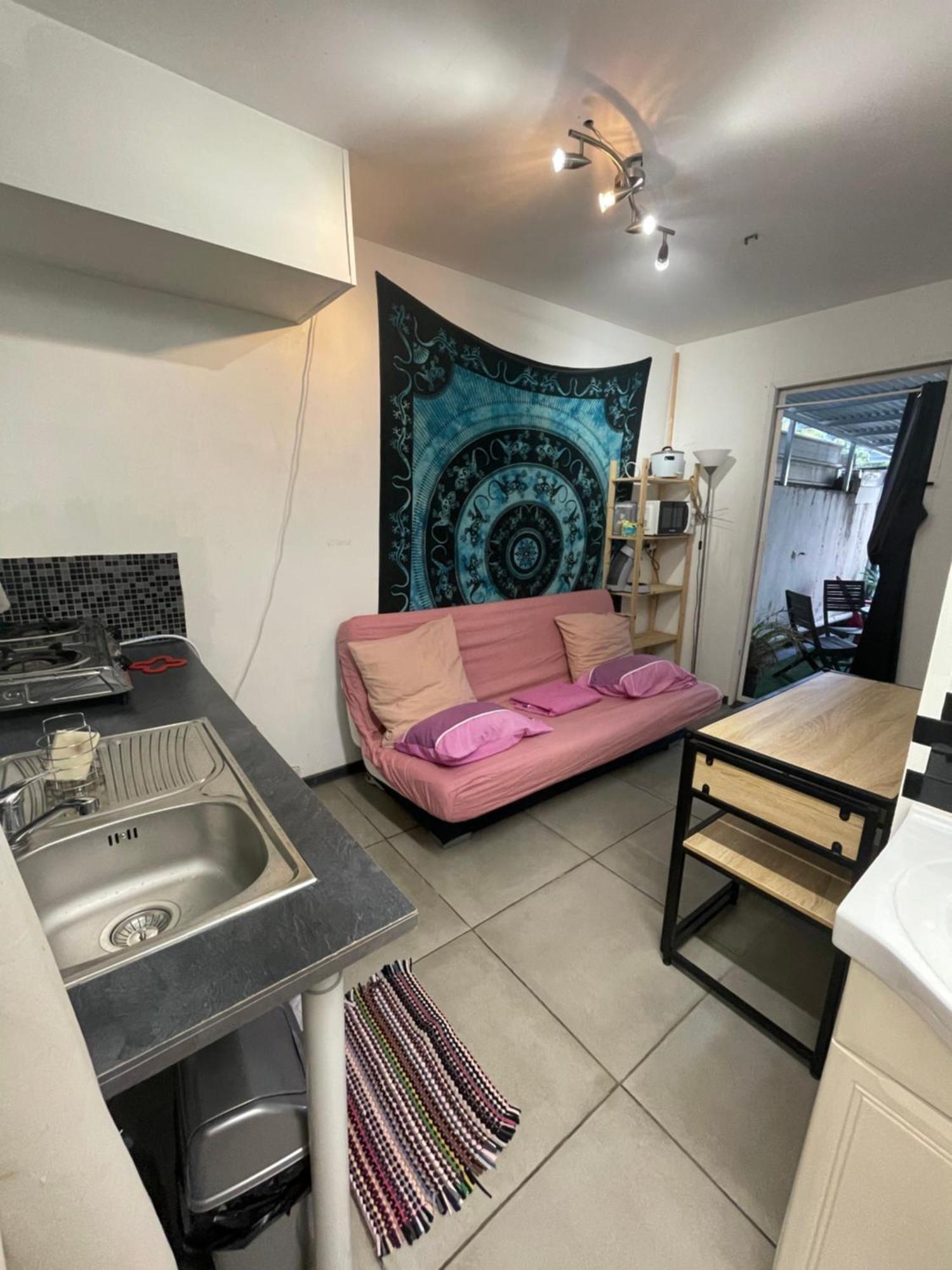 Mobilhome Pour 2 Personnes Ле-Тампон Екстер'єр фото
